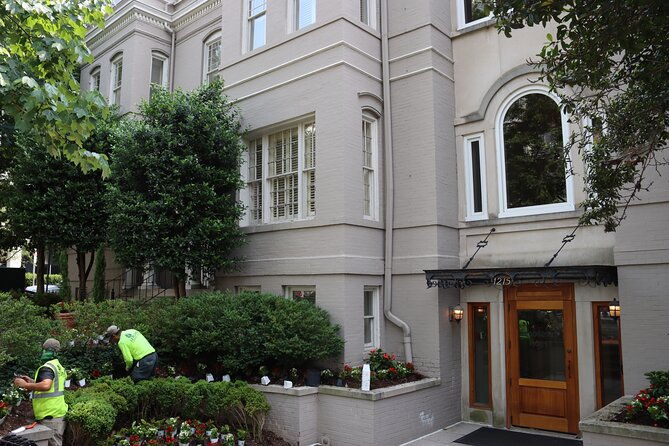 residences-of-the-presidentses-walking-tour-dupont-kalorama-2