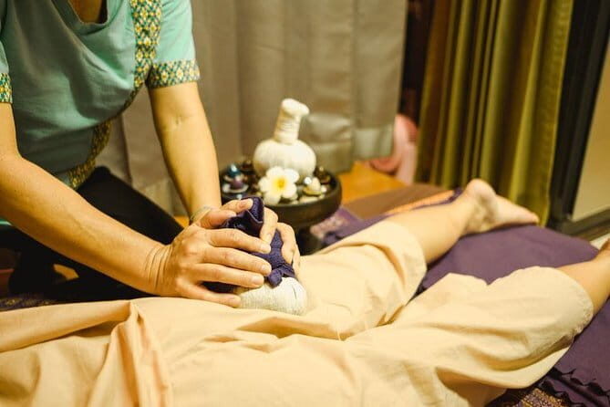 Rest And Relax Massage - Rejuvenate Thai Massage With Herbal Hot Compress - Key Points