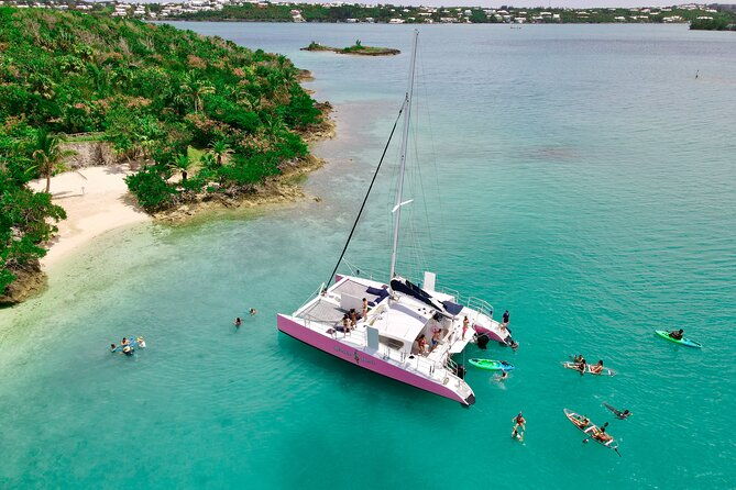 restless-native-catamaran-sail-and-snorkel-tour