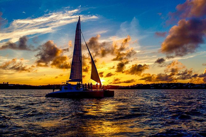 restless-native-catamaran-sunset-swizzle-cruise