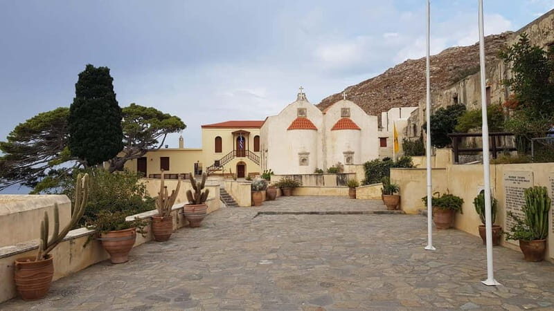 Rethymno Bali/Panormo:Preveli Palm Beach-Waterfall-Monastery - Introduction