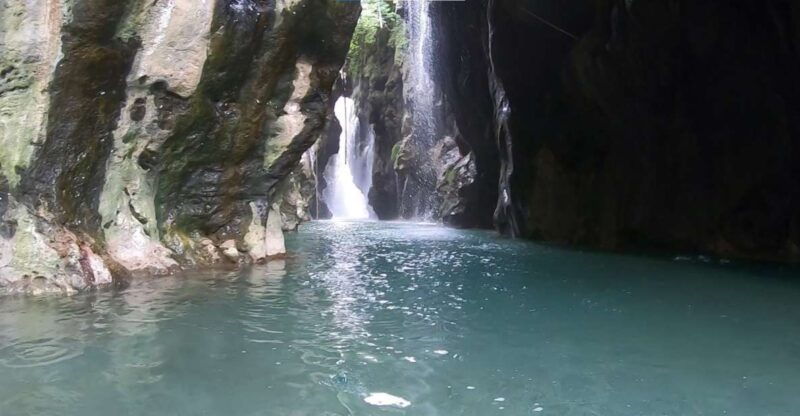 rethymno-canyoning-tour-in-the-kourtaliotiko-gorge