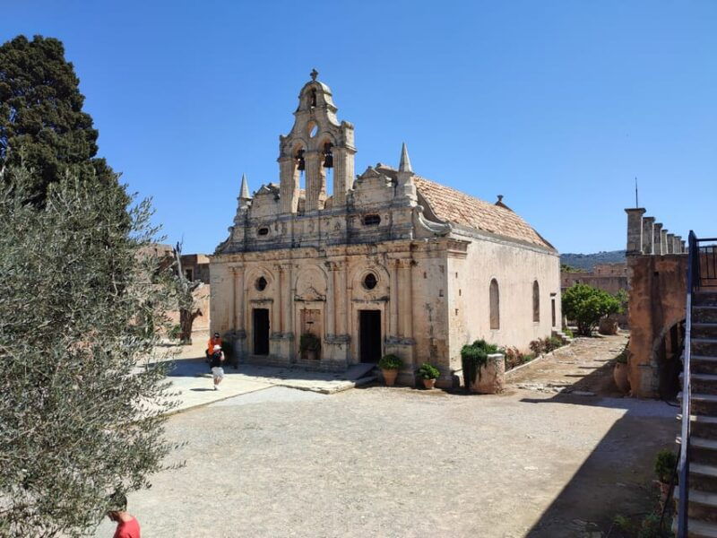 rethymno-e-bike-tour-to-arkadi-monastery