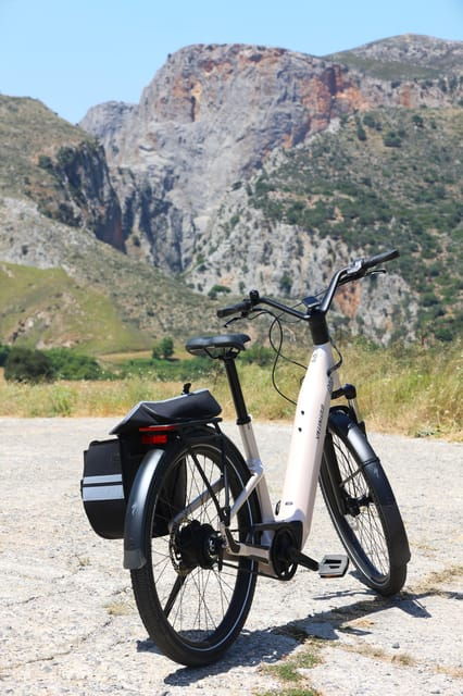 rethymno-guided-e-bike-tour-at-undiscovered-amari-valley