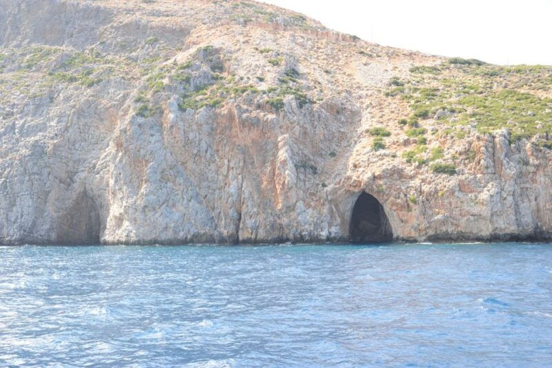 rethymno-mini-pirate-boat-cruise-with-swimming-stop