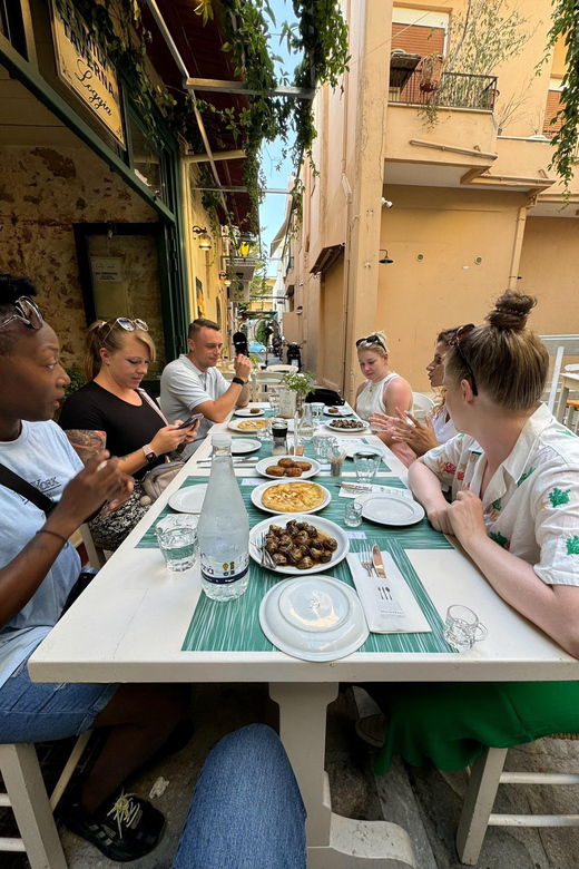 rethymno-old-town-a-traditional-cretan-food-tour