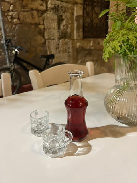 rethymno-scavenger-hunt-pirates-food-alcohol-treasures