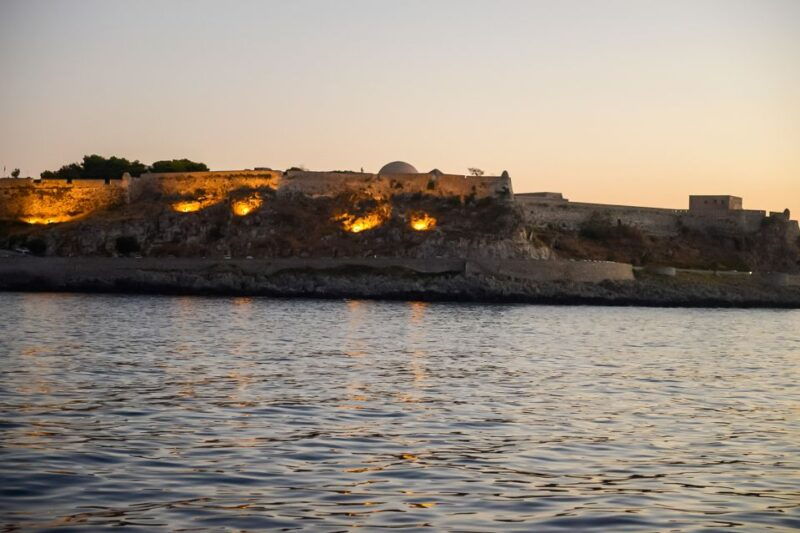 rethymno-sunset-cruise-on-a-wooden-pirate-boat