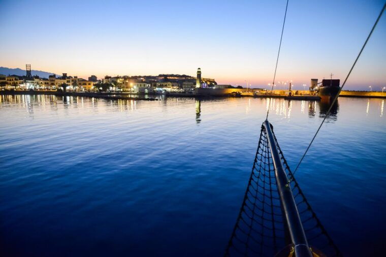 rethymno-sunset-cruise-on-a-wooden-pirate-boat