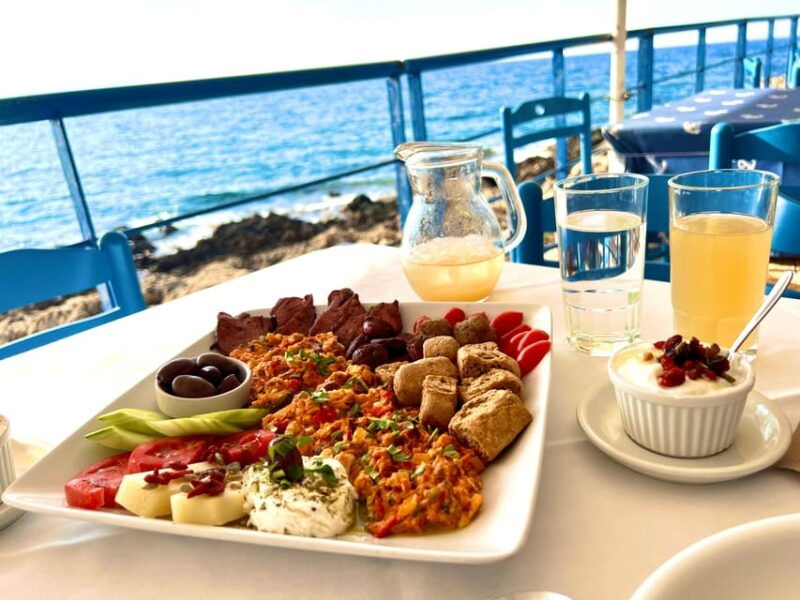 rethymno-traditional-cretan-brunch-food-tour-in-old-town
