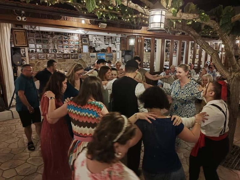 Rethymnon: Cretan Night with Dinner and Live Music - The Overall Experience