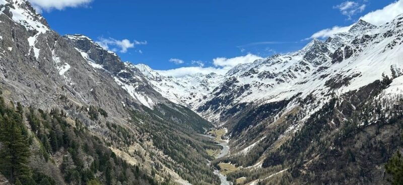 retracing-the-traces-of-the-war-in-val-zebru