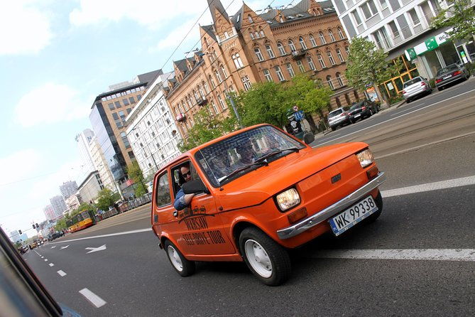 retro-fiat-self-drive-tour-in-warsaw