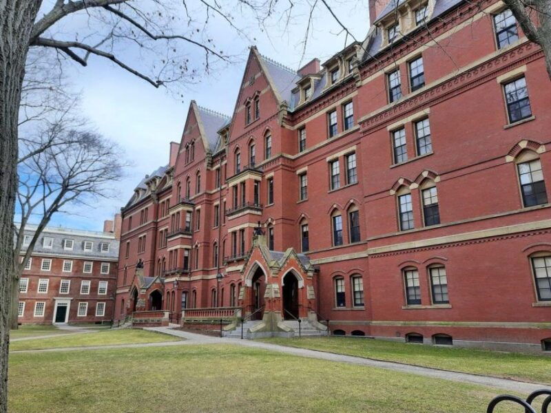revolutionary-tales-boston-cambridge-lexington-concord-2