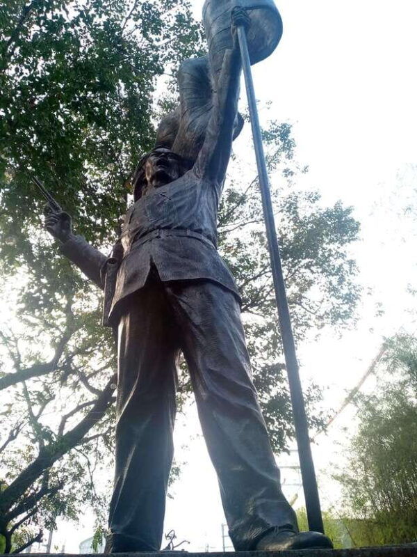 revolutionary-tour-of-manila