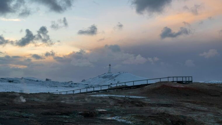 reykjanes-blue-lagoon-premium-admission-private-tour