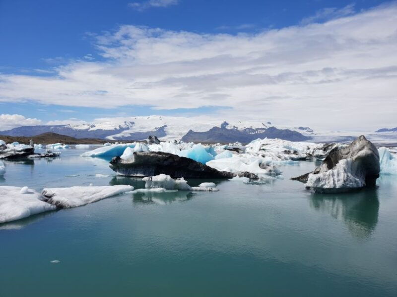 reykjavik-2-day-tour-with-icebergs-glaciers-waterfalls