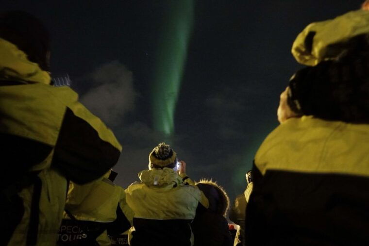 reykjavik-2-hour-northern-lights-by-boat-with-backup-plan