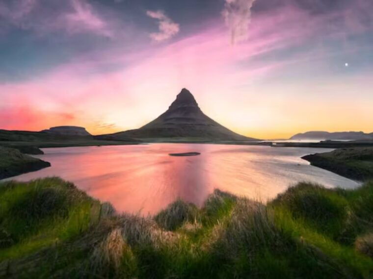 reykjavik-8-day-small-group-circle-of-iceland-tour-summer