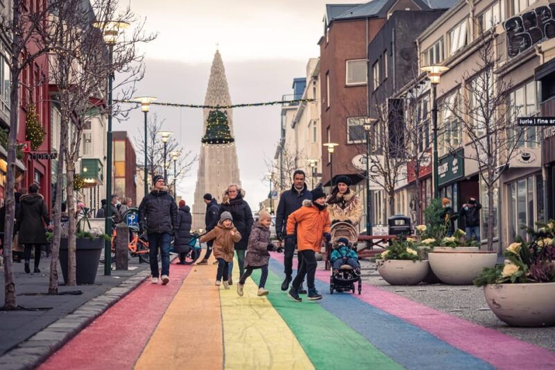 reykjavik-christmas-walking-tour-with-icelandic-traditions