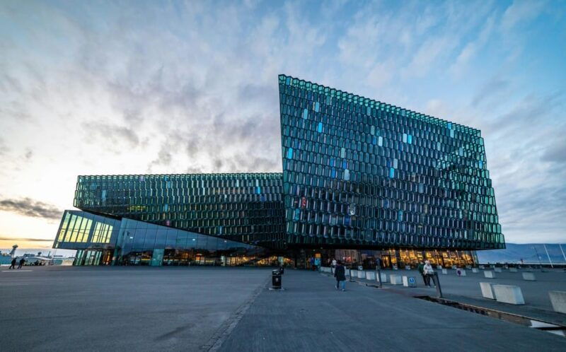 reykjavik-food-tasting-and-city-walk-private-tour