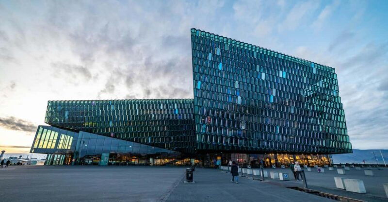reykjavik-food-tasting-and-city-walk-private-tour