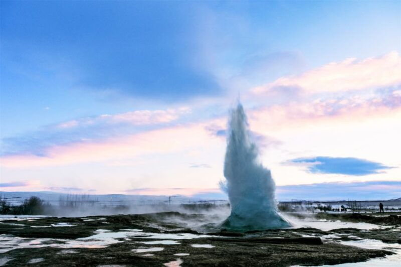 reykjavik-golden-circle-full-day-tour-with-kerid-crater