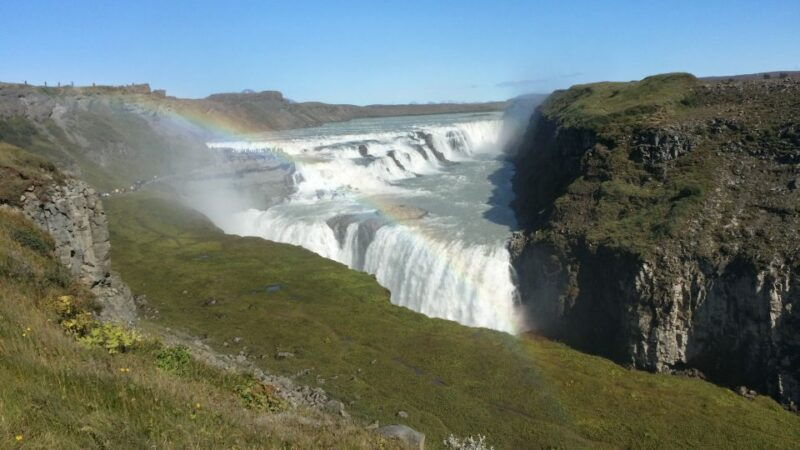 reykjavik-golden-circle-langjokull-glacier-on-a-jeep