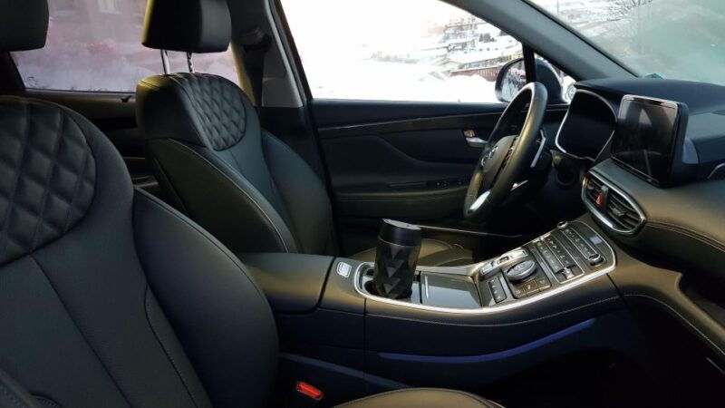 reykjavik-golden-circle-private-suv-lunch-at-tomato-farm
