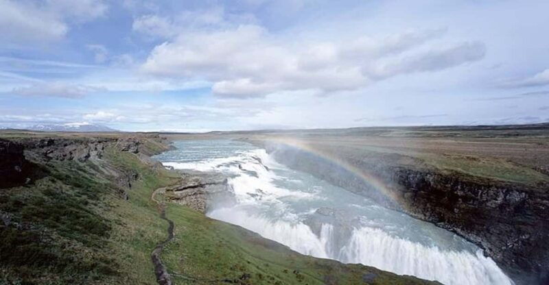 reykjavik-golden-circle-super-jeep-and-snowmobiling-tour