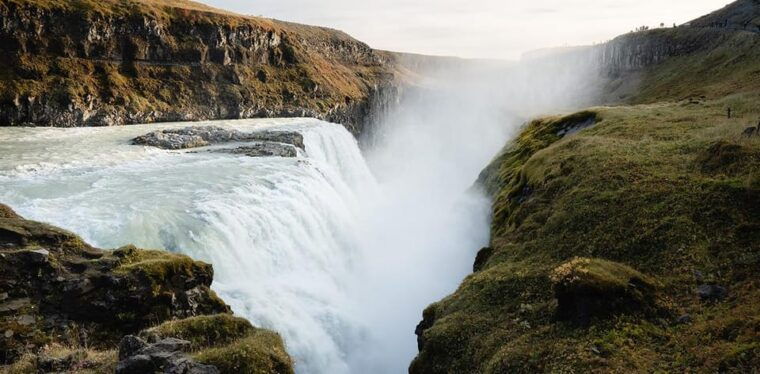 reykjavik-golden-circle-super-jeep-tour-with-snowmobiling