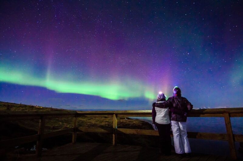 reykjavik-group-northern-lights-tour-with-pics-hot-cocoa