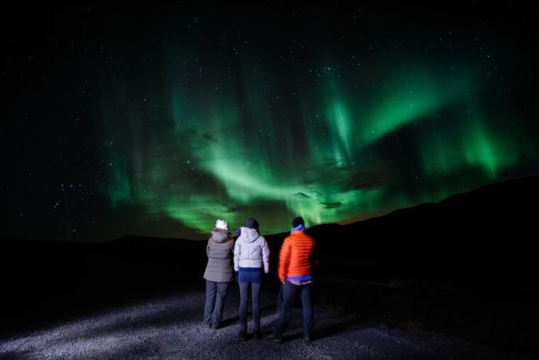 reykjavik-group-northern-lights-tour-with-pics-hot-cocoa