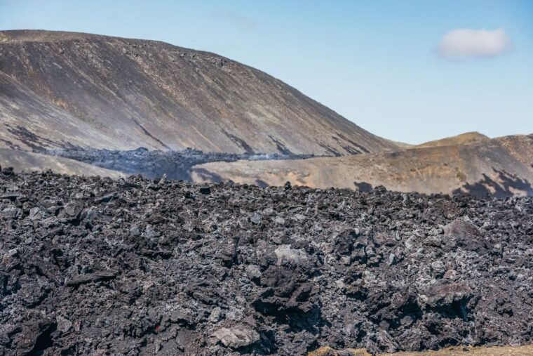reykjavik-guided-afternoon-hiking-tour-to-new-volcano-site