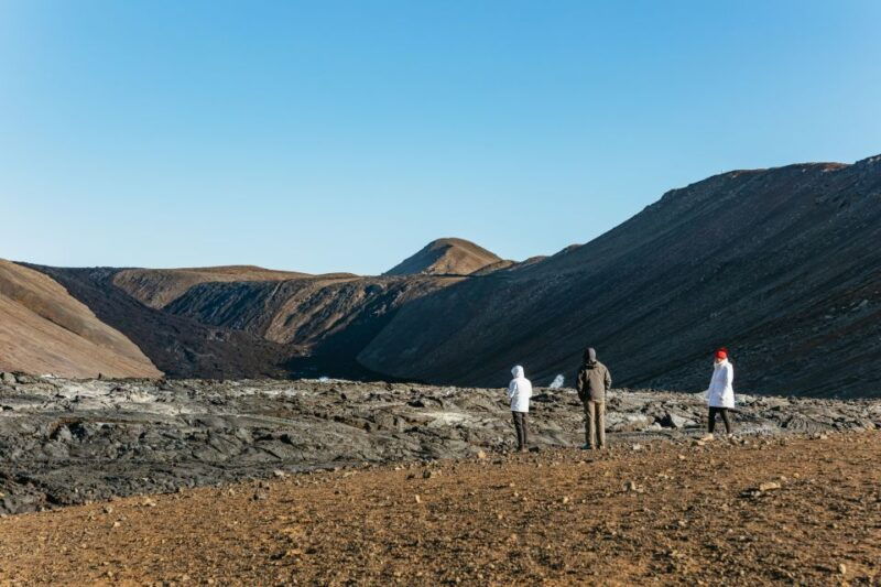 reykjavik-guided-tour-to-volcano-and-reykjanes-geopark