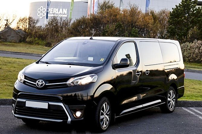 reykjavik-international-airport-private-arrival-transfer