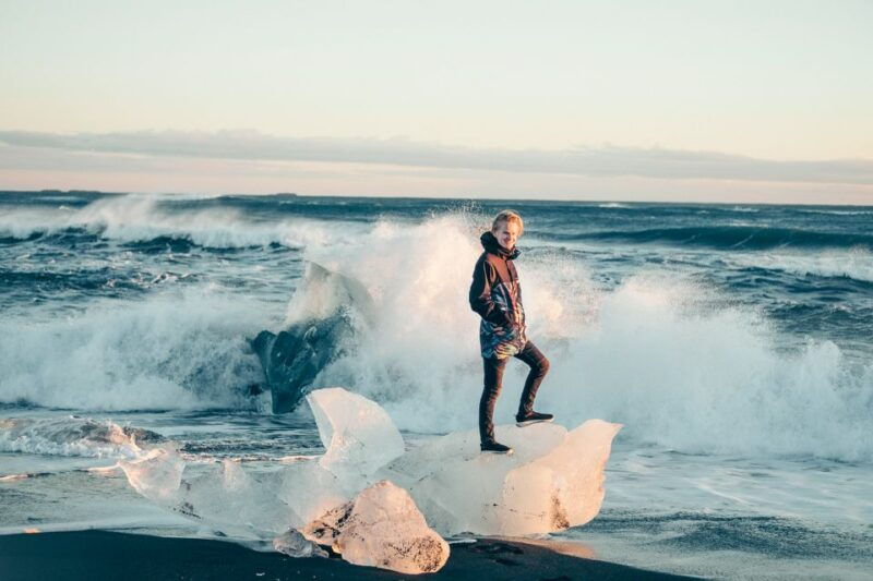 reykjavik-jokulsarlon-glacier-lagoon-full-day-guided-trip