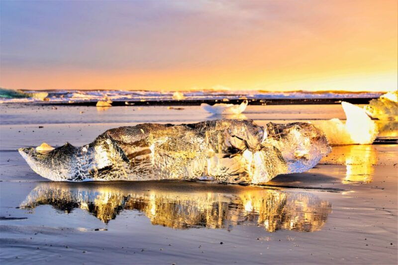 reykjavik-jokulsarlon-glacier-lagoon-full-day-guided-trip