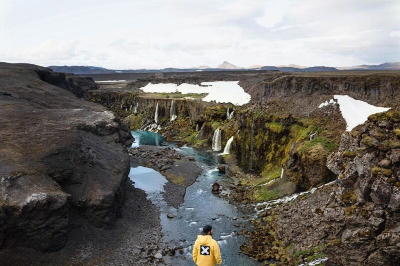 reykjavik-landmannalaugar-hike-w-photos-valley-of-tears
