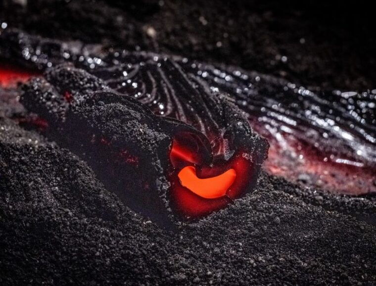reykjavik-lava-show-immersive-experience-entry-ticket