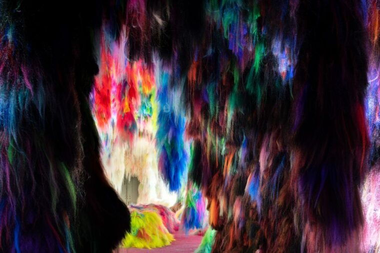 reykjavik-multi-sensory-art-installation-chromo-sapiens