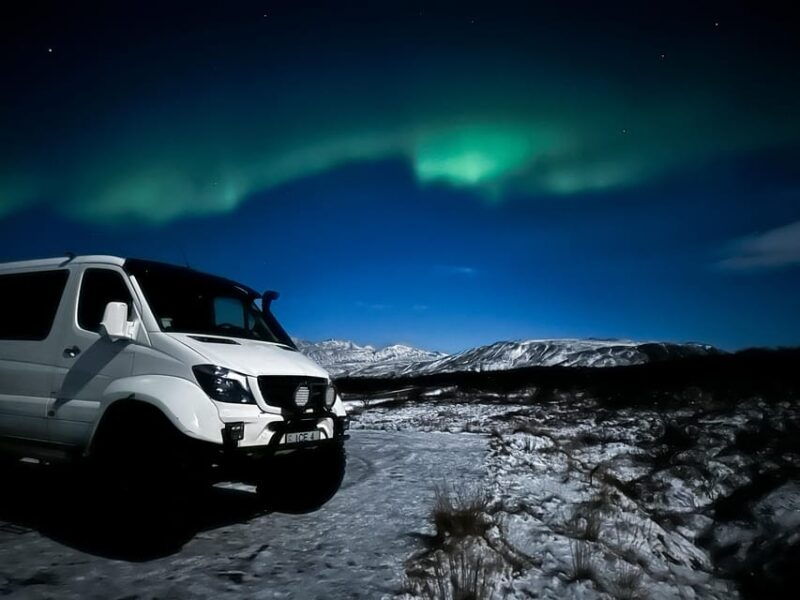 reykjavik-northern-lights-super-jeep-tour
