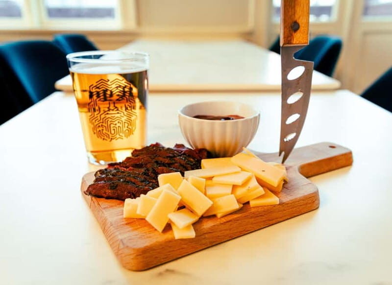 Reykjavik: Private Food and Beer Tour with a Local Guide - What Makes This Tour Stand Out?