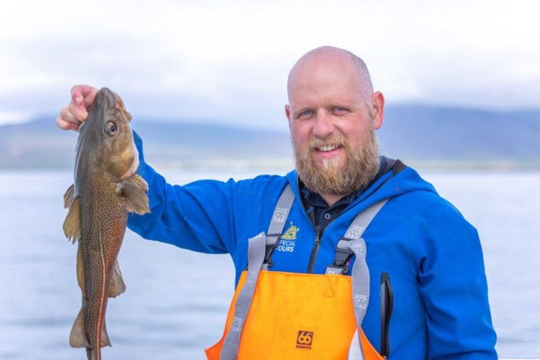 reykjavik-sea-fishing-boat-tour-bbq-with-the-days-catch