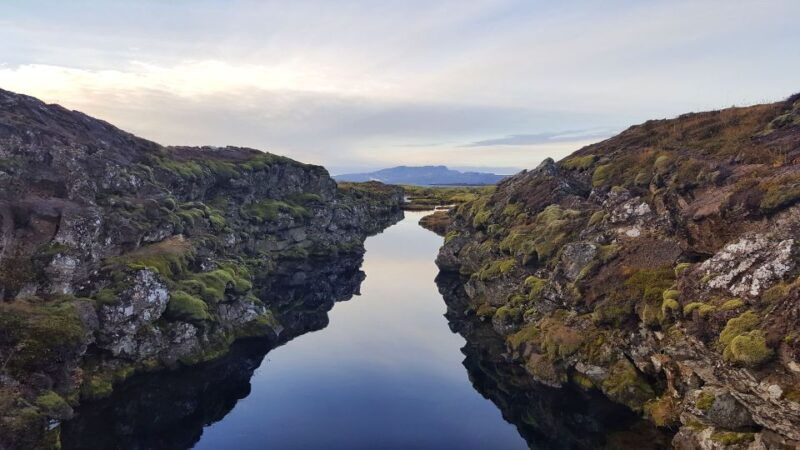 reykjavik-silfra-snorkel-tour-fly-over-iceland-vr-ticket