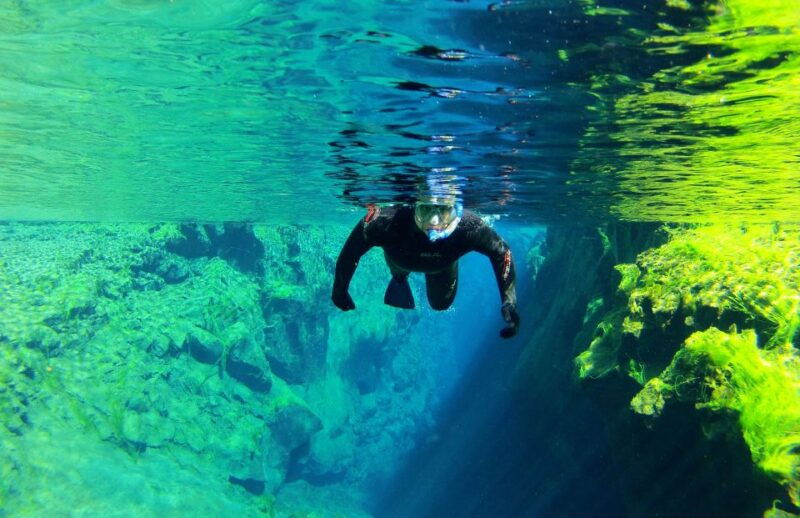 reykjavik-silfra-snorkel-tour-fly-over-iceland-vr-ticket