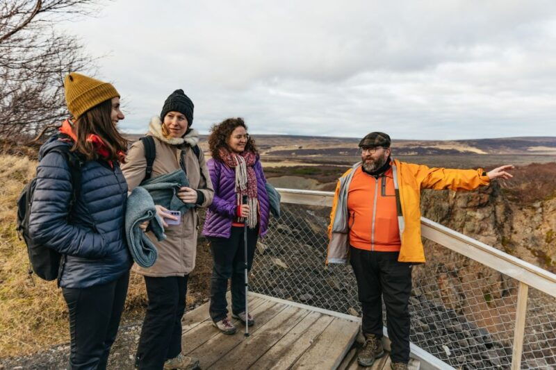 reykjavik-silver-circle-tour-canyon-ride-thermal-baths