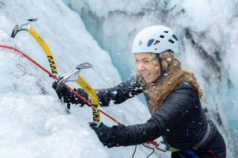 reykjavik-solheimajokull-glacier-hiking-ice-climbing-trip