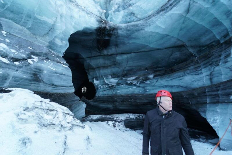reykjavik-south-coast-and-katla-ice-cave-small-group-tour
