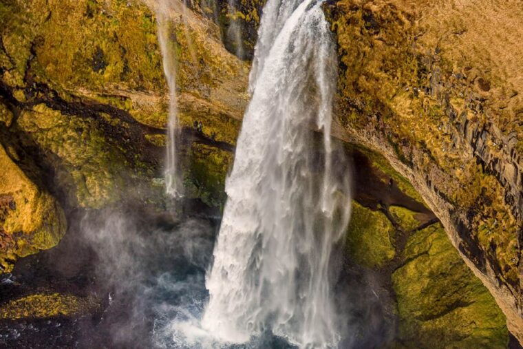 reykjavik-south-coast-diamond-beach-and-jokulsarlon-tour
